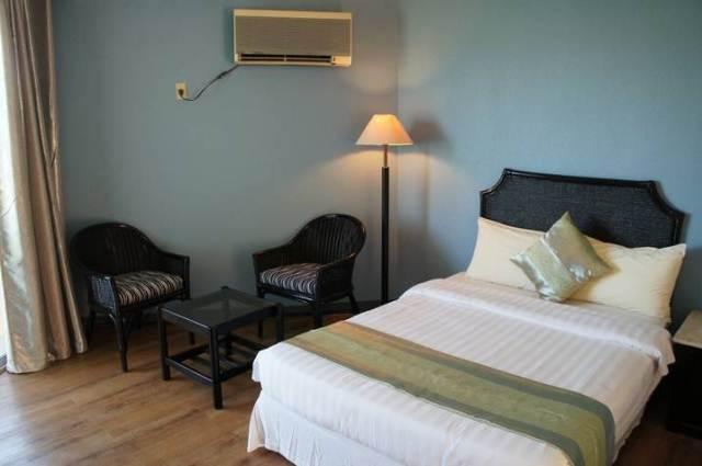 Sun Palace Hotel Susupe Room photo